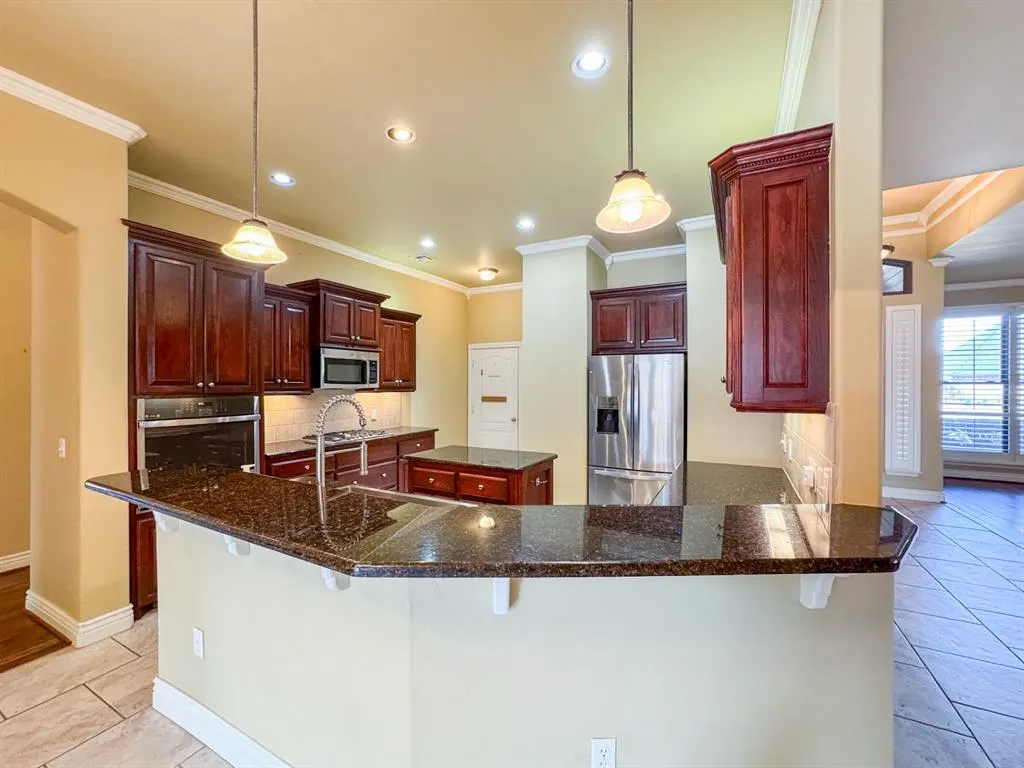 Photo 11 — 3212 Riverwalk Drive, Norman, OK 73072