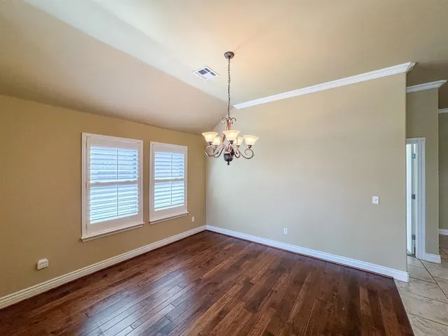 Photo 6 — 3212 Riverwalk Drive, Norman, OK 73072