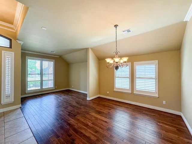 Photo 7 — 3212 Riverwalk Drive, Norman, OK 73072