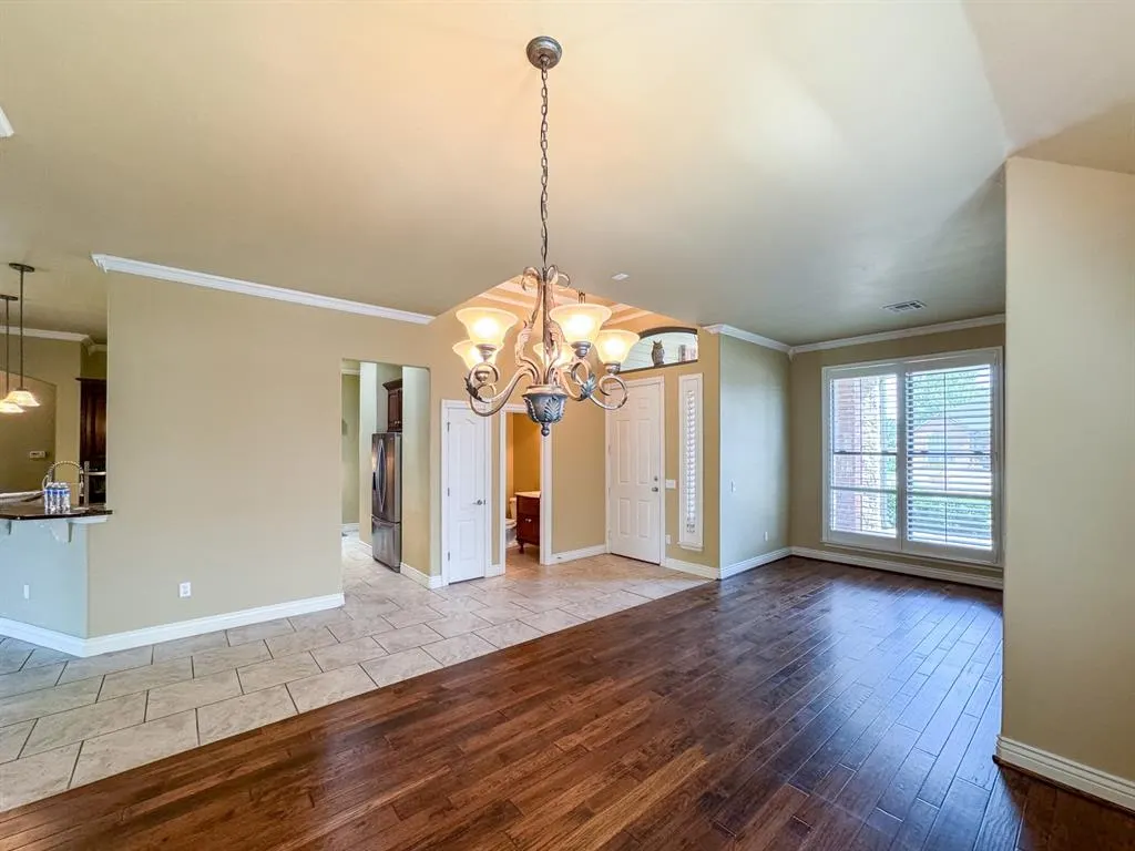 Photo 8 — 3212 Riverwalk Drive, Norman, OK 73072