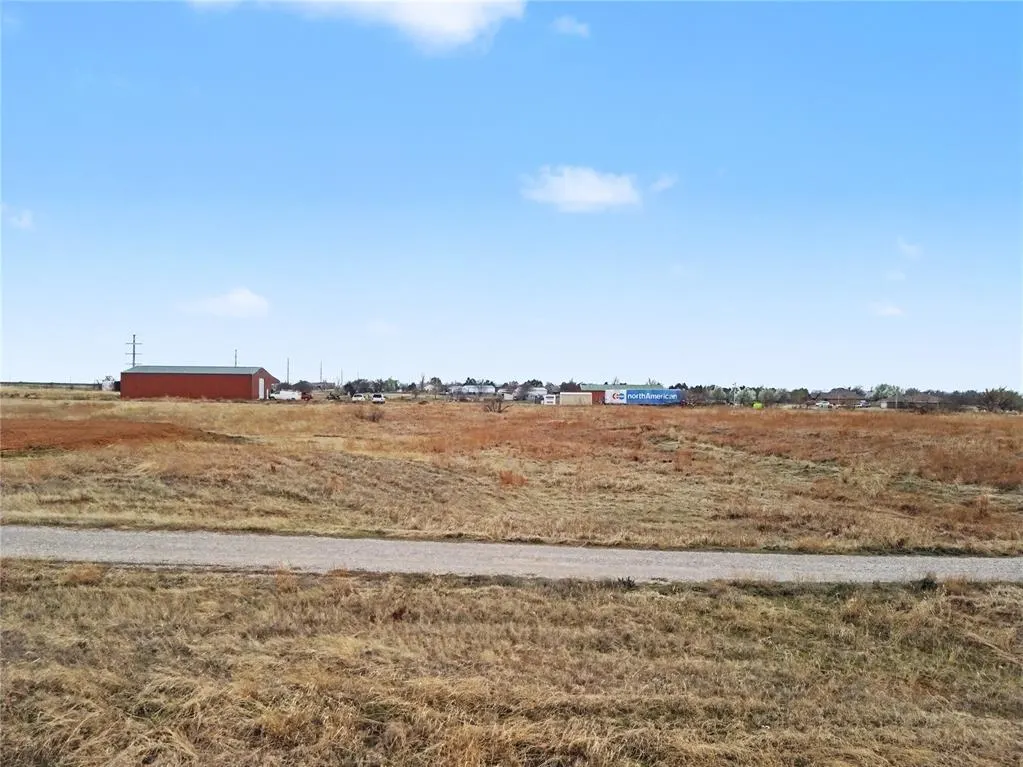 Photo 18 — 4190 Basswood Court, Piedmont, OK 73078