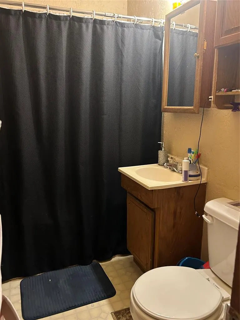 Photo 25 — 510 S Louis Tittle Avenue, Mangum, OK 73554