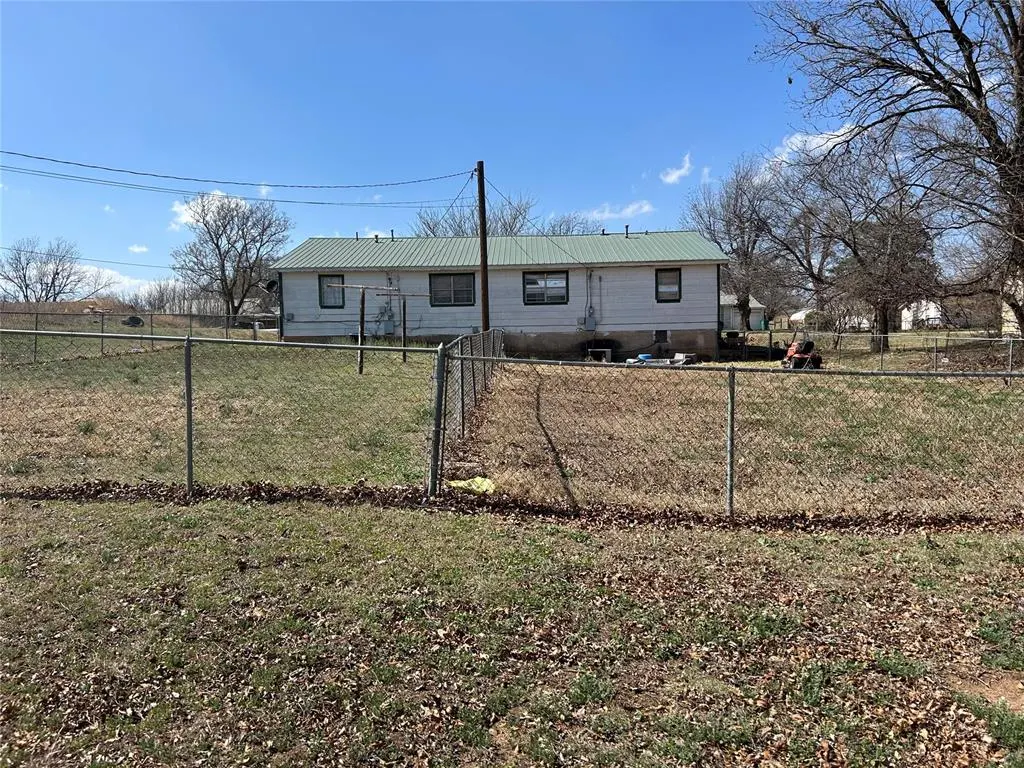 Photo 30 — 510 S Louis Tittle Avenue, Mangum, OK 73554