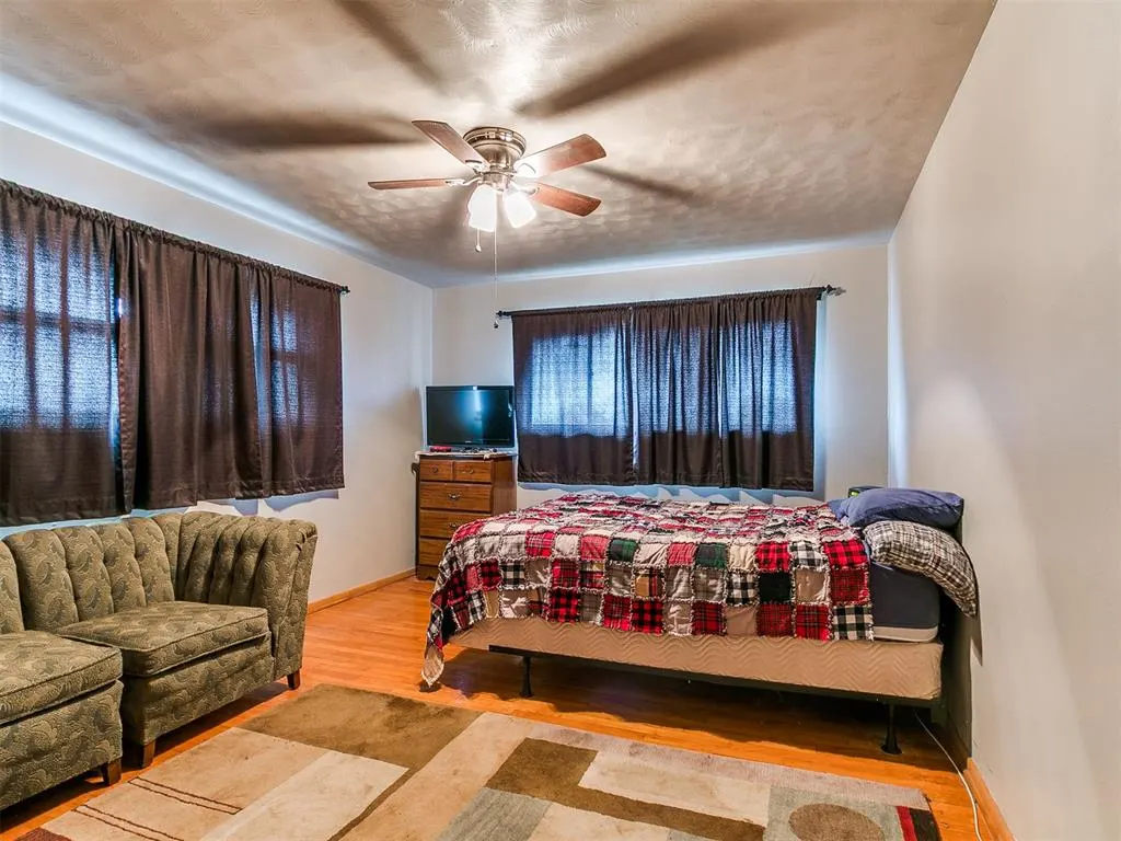 Photo 15 — 505 Cass Avenue, Moore, OK 73160