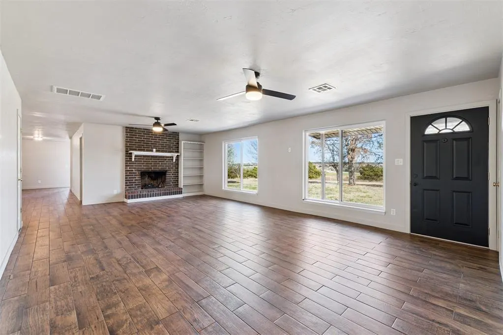 Photo 4 — 1101 N Douglas Boulevard, Guthrie, OK 73044