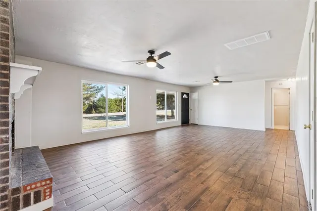 Photo 5 — 1101 N Douglas Boulevard, Guthrie, OK 73044