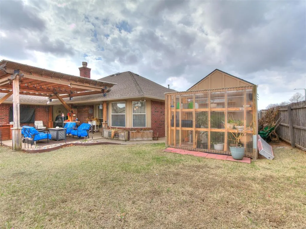 Photo 37 — 2305 SW 93rd Street, Oklahoma City, OK 73159