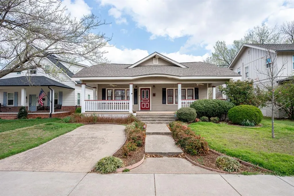 Front exterior — 1005 Classen Boulevard, Norman, OK 73071
