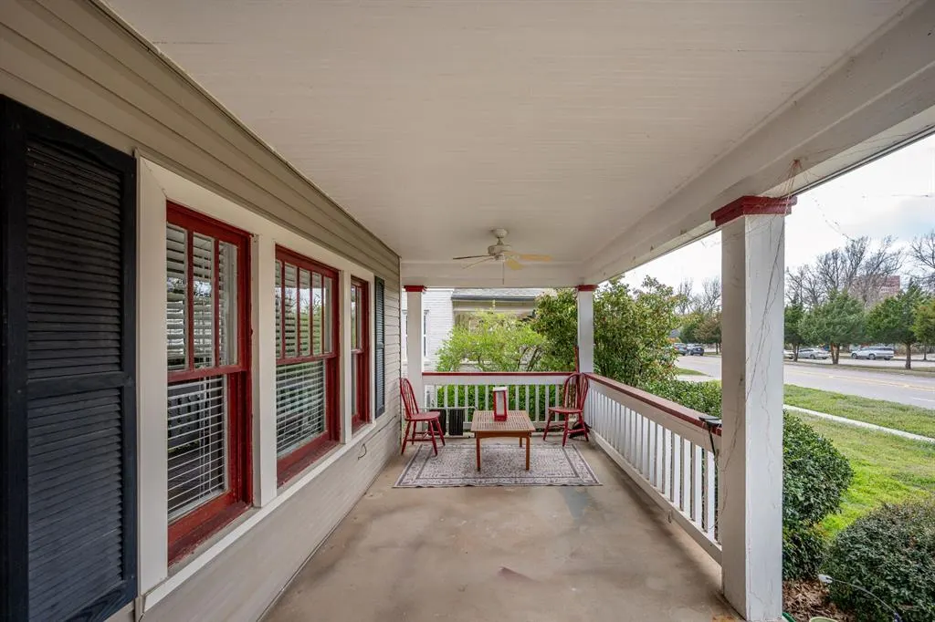 Photo 3 — 1005 Classen Boulevard, Norman, OK 73071