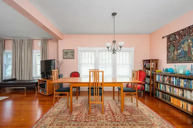 Photo 8 — 1005 Classen Boulevard, Norman, OK 73071