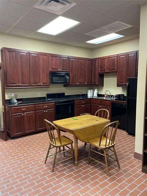 Photo 13 — 210 NW 10th Street, Oklahoma City, OK 73103