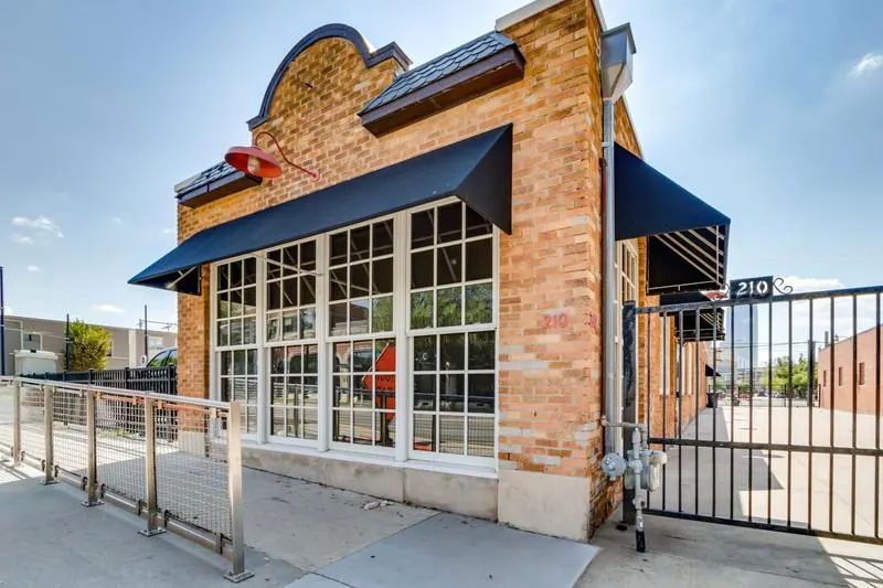 Photo 7 — 210 NW 10th Street, Oklahoma City, OK 73103