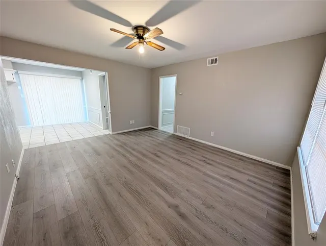 Photo 4 — 2709 SW 55th Street, Oklahoma City, OK 73119