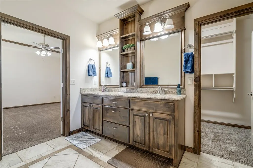 Photo 42 — 2107 E Sooner Road, Tuttle, OK 73089