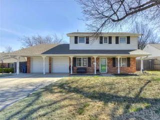 Sold home at 10816 Sunset Boulevard
