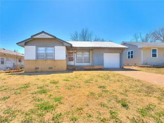 Sold home at 1223 E Rose Drive