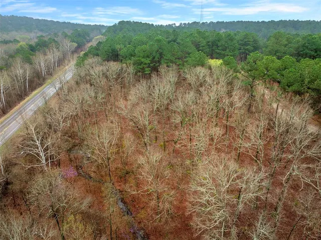 Photo 4 — 685 Long Pine Trail, Broken Bow, OK 74728
