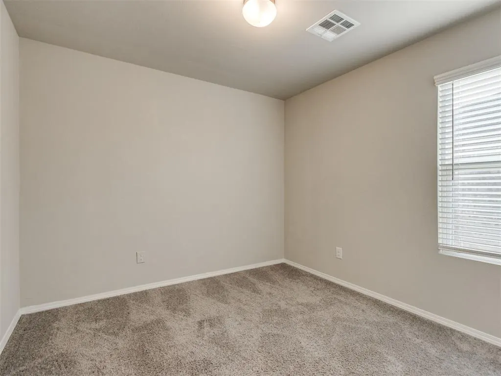 Photo 13 — 1517 NW 112th Street, Oklahoma City, OK 73114