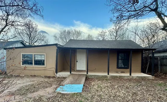 Front exterior — 626 SE 38th Street, Oklahoma City, OK 73129