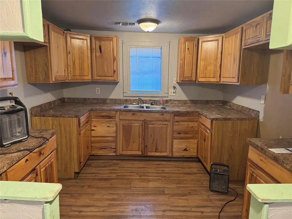 Photo 2 — 626 SE 38th Street, Oklahoma City, OK 73129