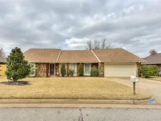 Sold home at 5213 NW 111th Terrace