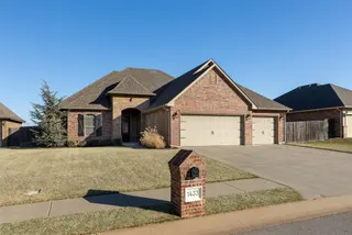 Sold home at 1433 Glenolde Place