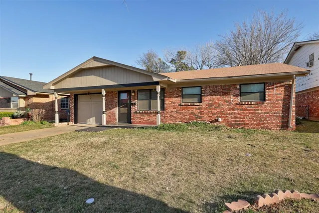 Photo 2 — 1433 NW 104th Terrace, Oklahoma City, OK 73114
