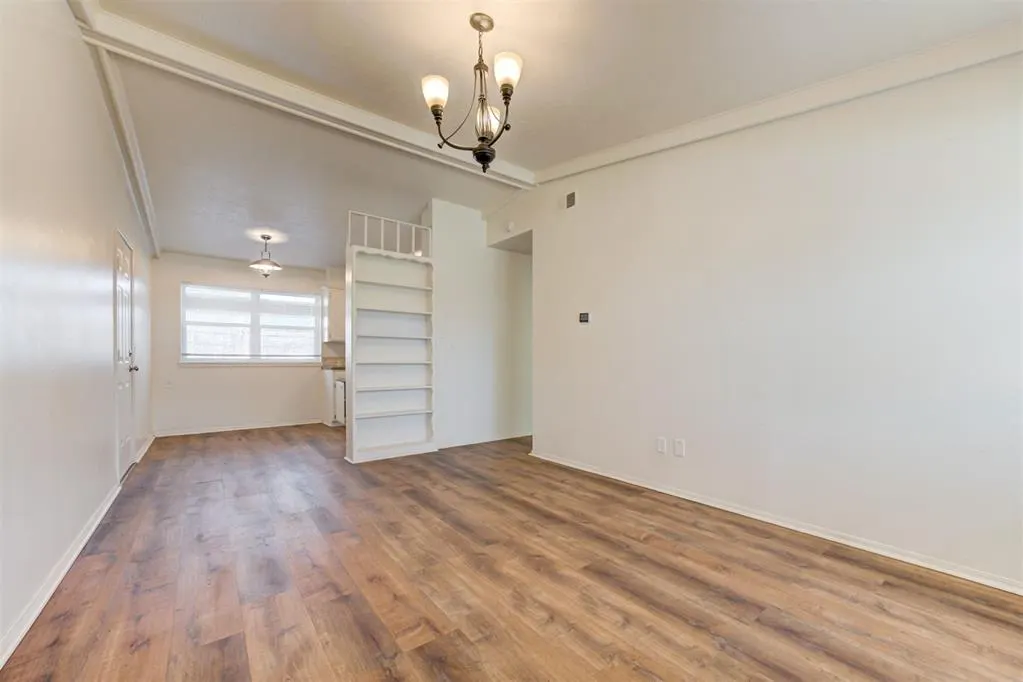 Photo 5 — 1433 NW 104th Terrace, Oklahoma City, OK 73114
