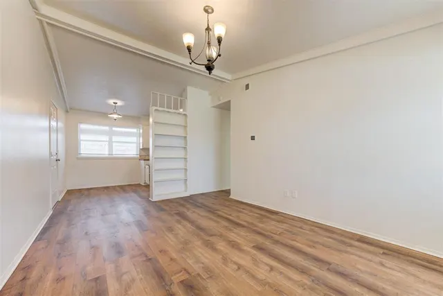 Photo 5 — 1433 NW 104th Terrace, Oklahoma City, OK 73114