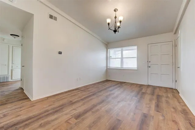 Photo 6 — 1433 NW 104th Terrace, Oklahoma City, OK 73114