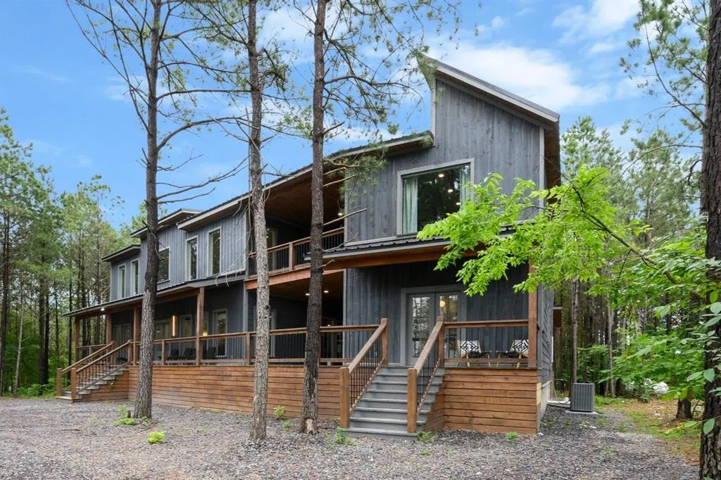 Photo 2 — 910 Timbuktu Trail, Broken Bow, OK 74728