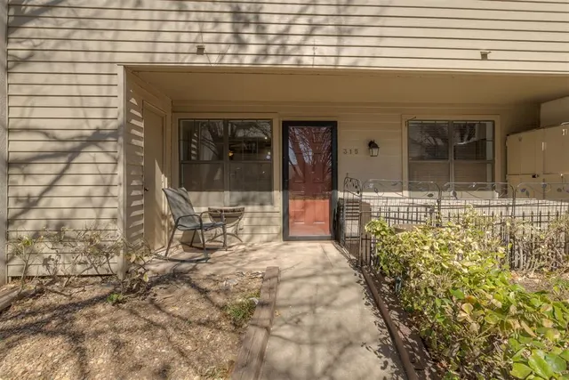 Photo 2 — 11130 N Stratford Drive 315, Oklahoma City, OK 73120