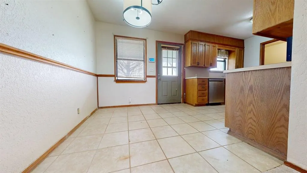 Photo 13 — 405 N Missouri Street, Elmore City, OK 73433