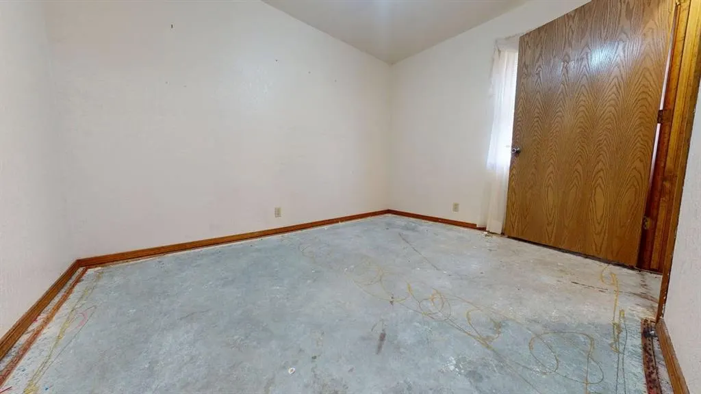 Photo 32 — 405 N Missouri Street, Elmore City, OK 73433