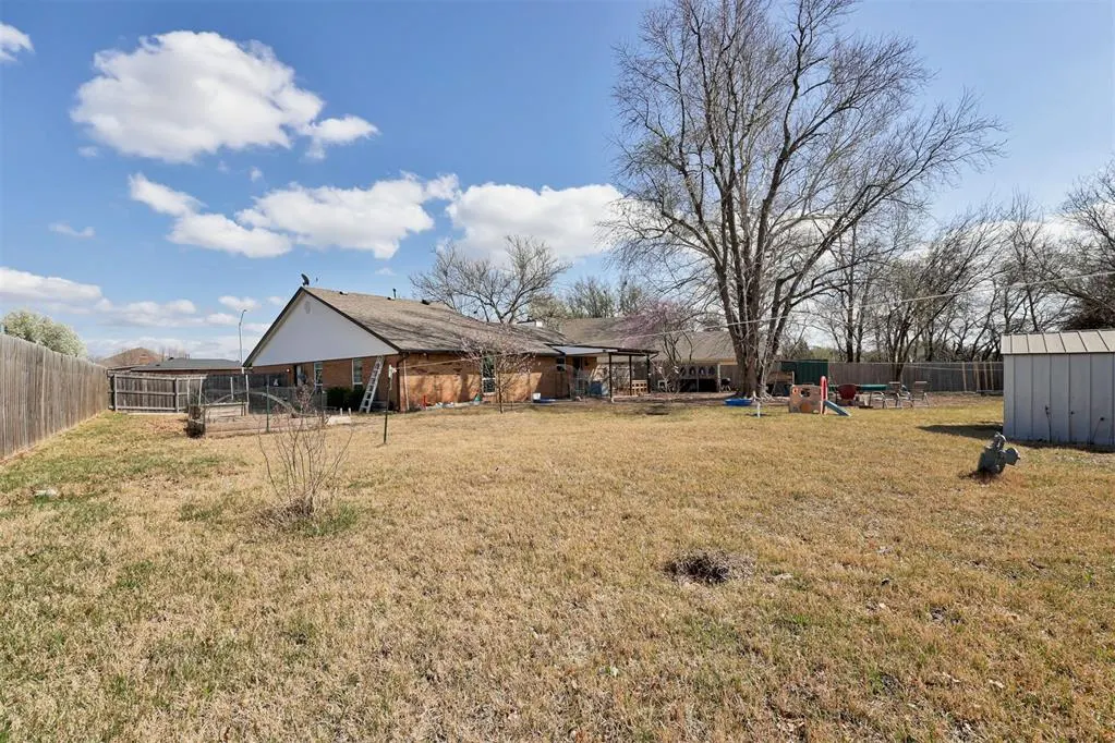 Photo 28 — 804 Smalley Drive, Norman, OK 73071