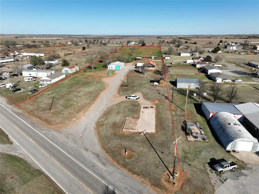 Front exterior — 708 Town East Ash Street, Carnegie, OK 73015