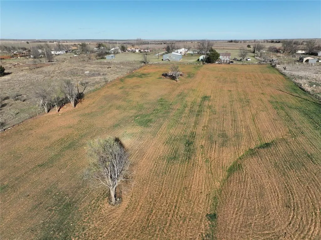 Photo 19 — 708 Town East Ash Street, Carnegie, OK 73015