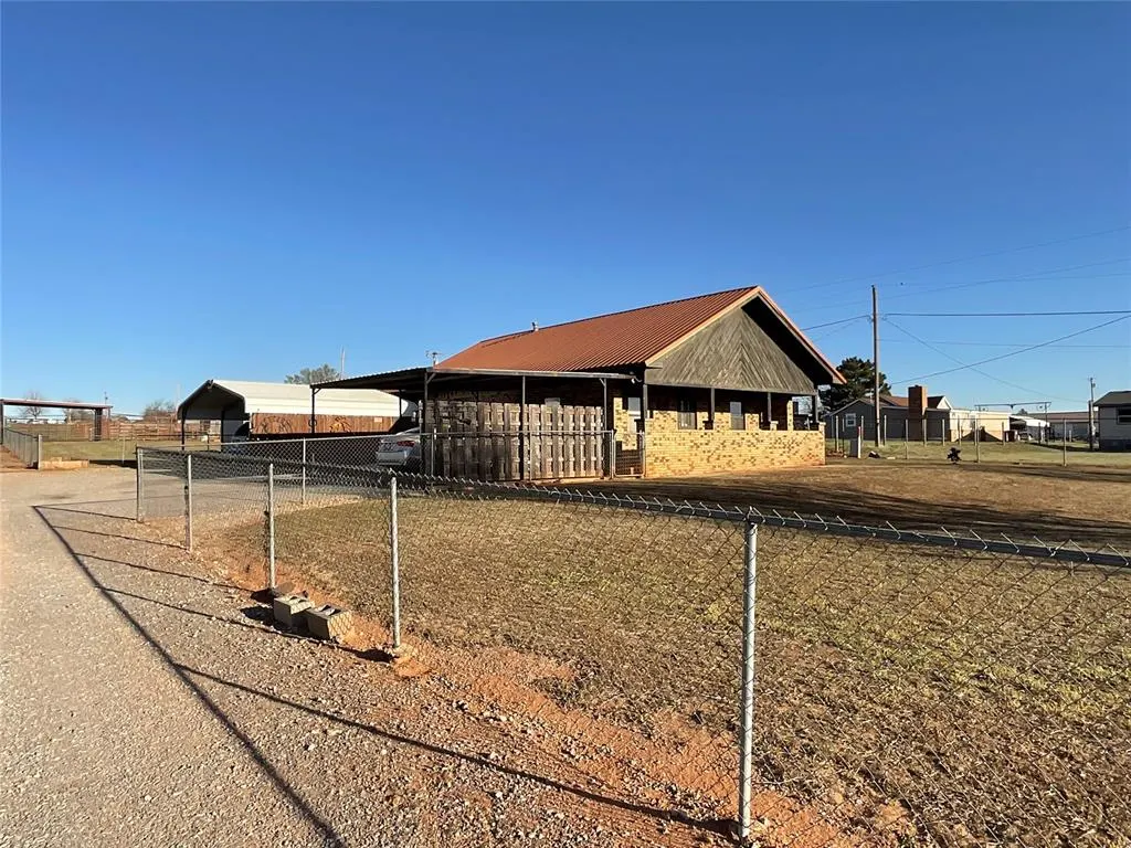Photo 46 — 708 Town East Ash Street, Carnegie, OK 73015