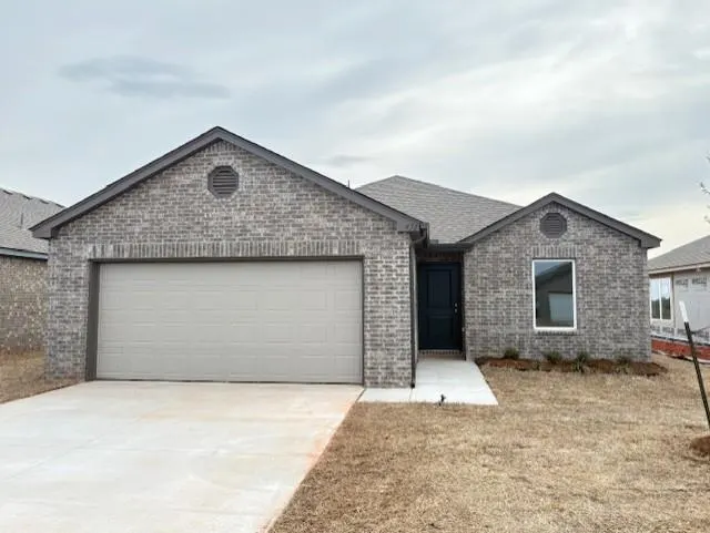 Front exterior — 436 Silas Drive, Tuttle, OK 73089