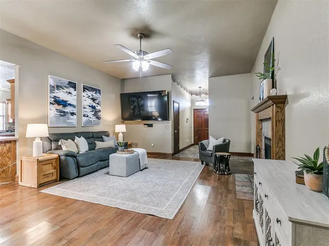 Photo 2 — 8525 Curtis Terrace, Oklahoma City, OK 73132