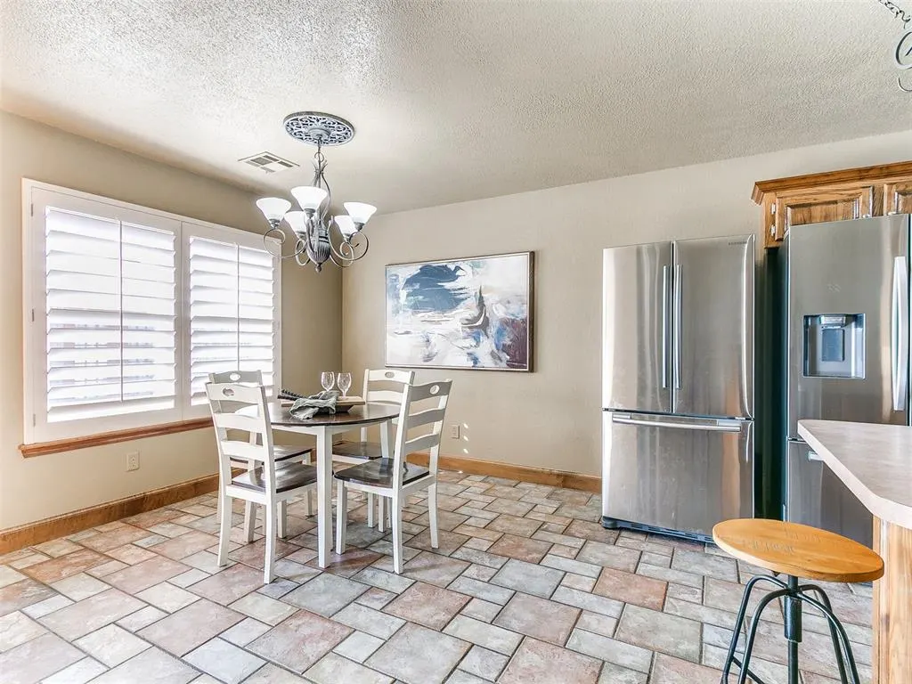 Photo 11 — 8525 Curtis Terrace, Oklahoma City, OK 73132