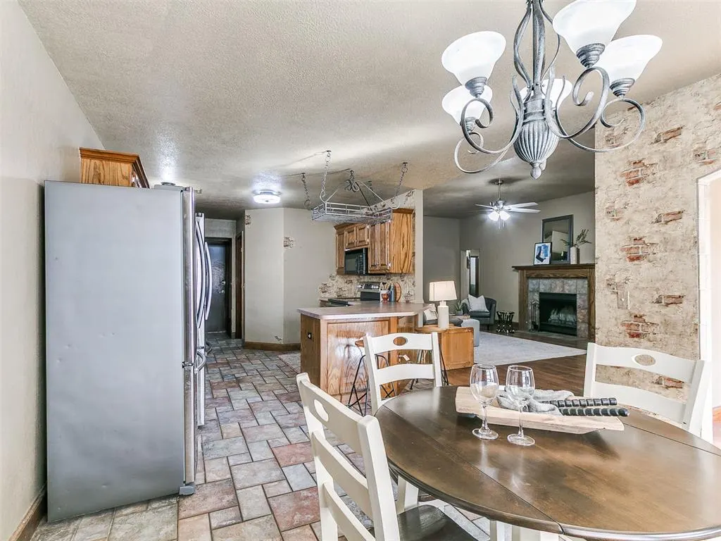 Photo 12 — 8525 Curtis Terrace, Oklahoma City, OK 73132