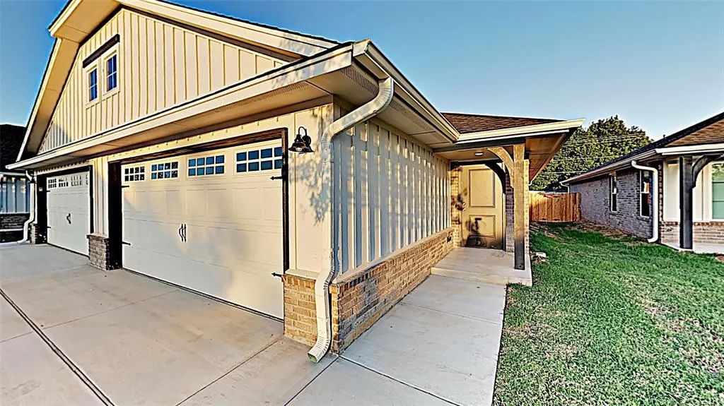 Photo 2 — 5014 Avion Court, Oklahoma City, OK 73135