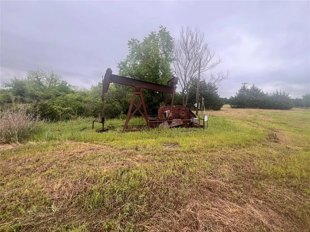 Photo 14 — 106327 S 3550 Road, Prague, OK 74864