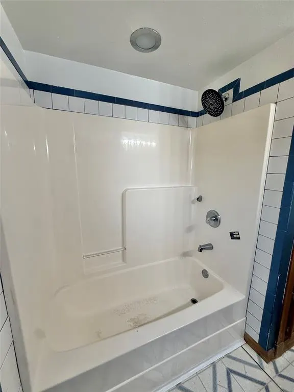 Photo 11 — 1700 N Lee Street, Altus, OK 73521