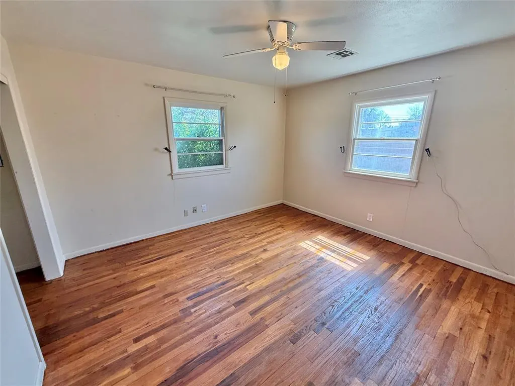 Photo 13 — 1700 N Lee Street, Altus, OK 73521