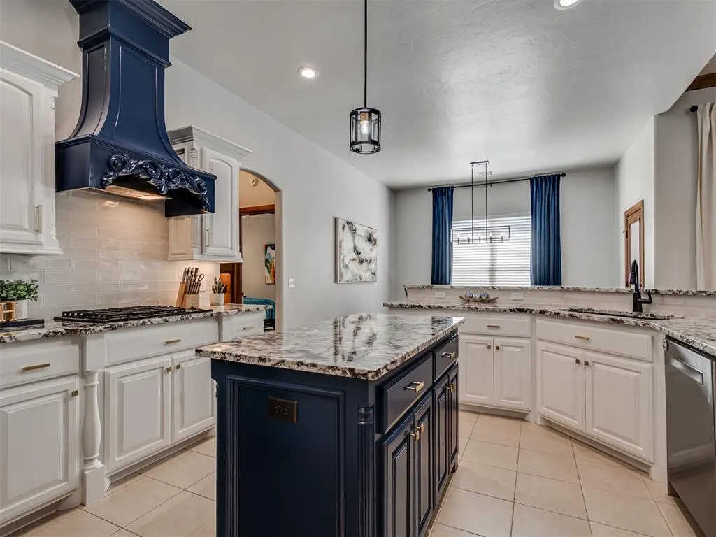 Photo 13 — 2804 SW 137th Street, Oklahoma City, OK 73170