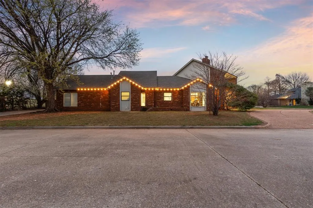 Photo 3 — 3465 Brush Creek Road, Oklahoma City, OK 73120