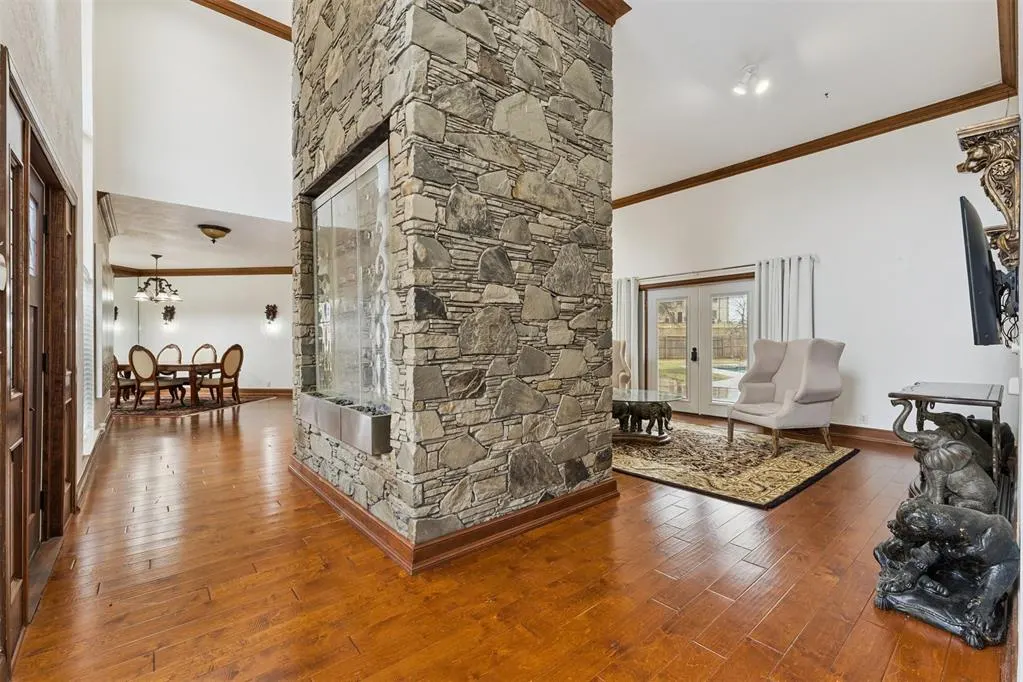 Photo 5 — 3465 Brush Creek Road, Oklahoma City, OK 73120