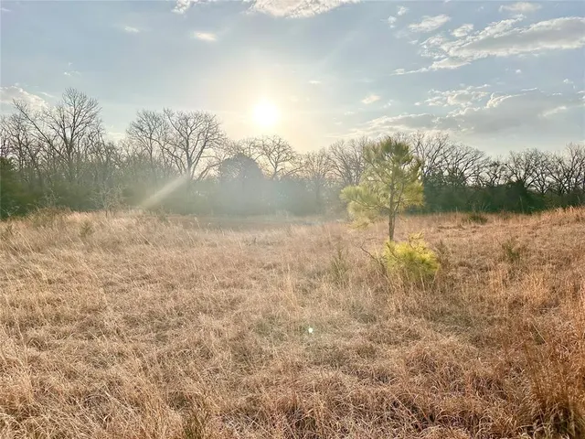Photo 3 — 36899 Sandy Rock Road, Tecumseh, OK 74873